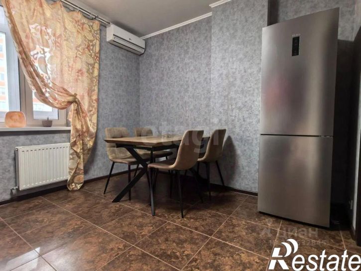 1-комн квартира улица им. Героя Яцкова И.В., 8,  д. 8