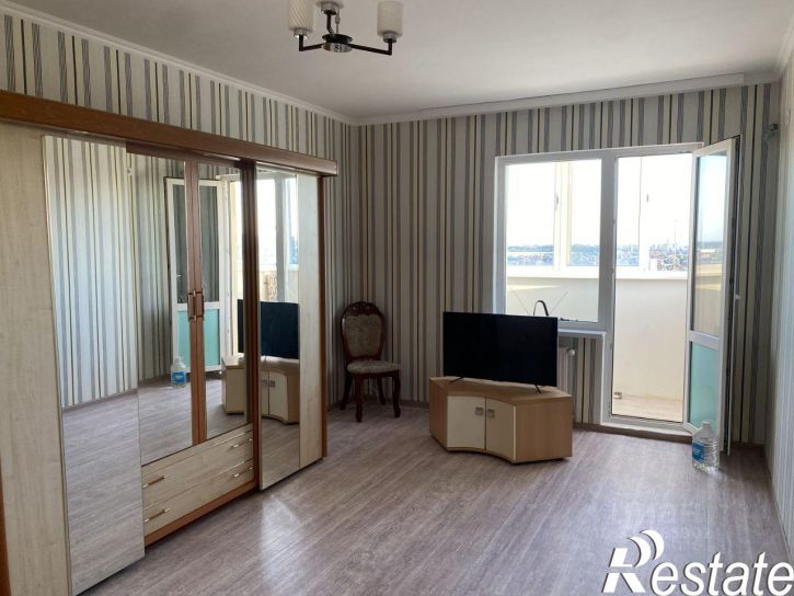 1-комн квартира улица имени Геннадия Казаджиева, 6 к1,  д. 6 к1