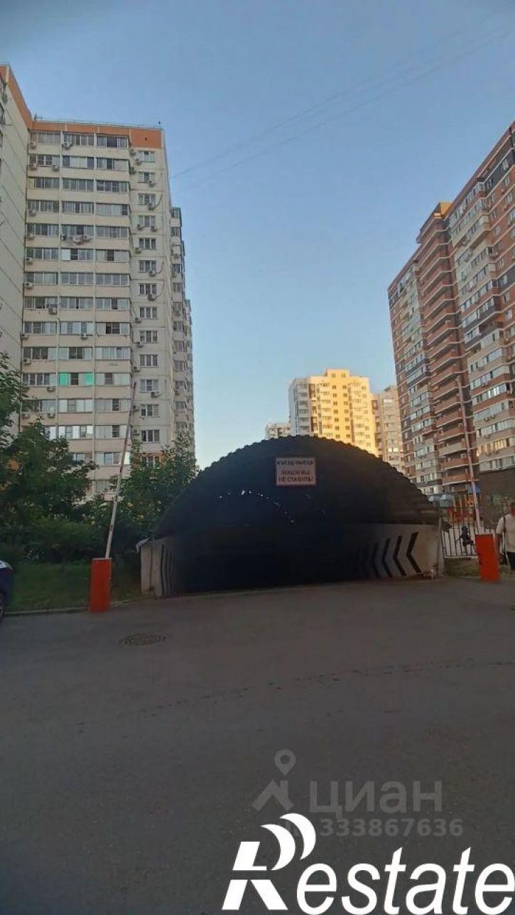 Гараж/парковка проспект Писателя Знаменского, 9 к3,  д. 9 к3