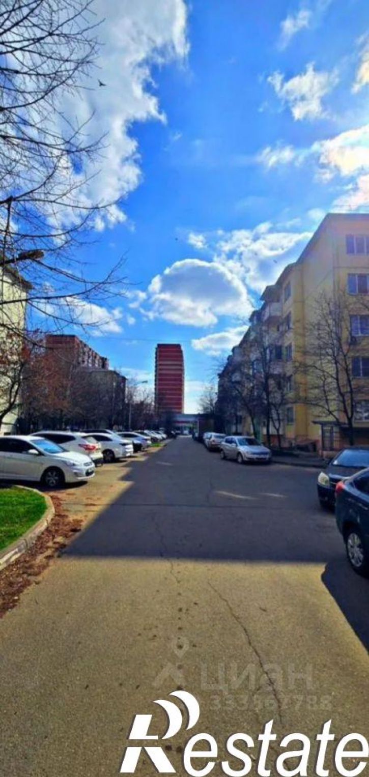 2-комн квартира Душистая улица, 69,  д. 69