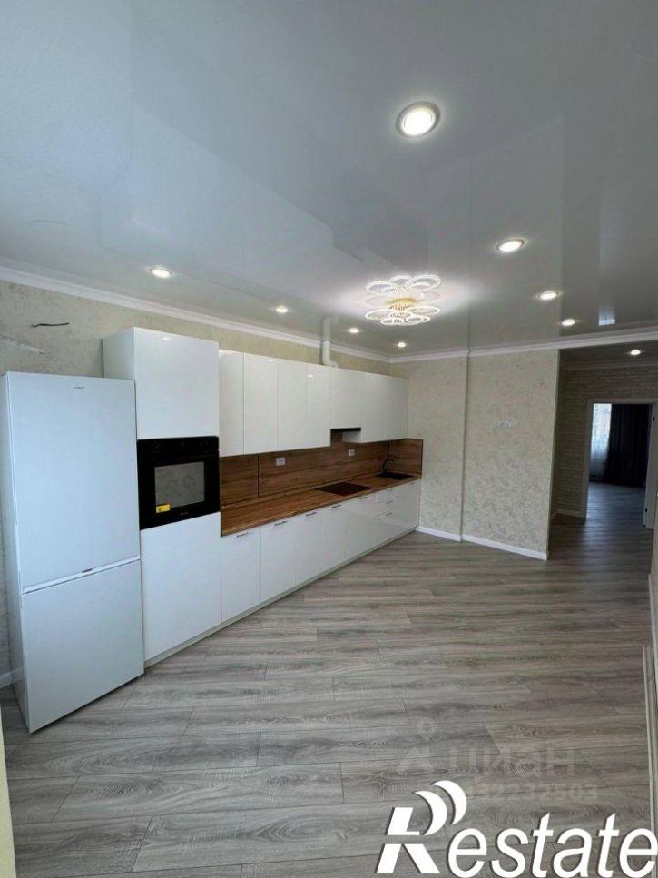 2-комн квартира улица Лётчика Позднякова, 2 к7,  д. 2 к7
