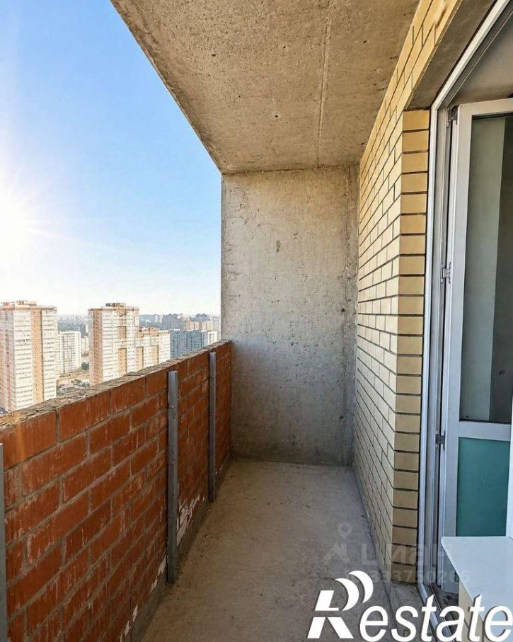 2-комн квартира проспект Писателя Знаменского, 9 к4,  д. 9 к4