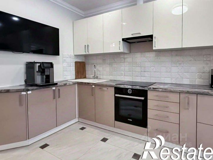 2-комн квартира улица Шаляпина, 30/1к2,  д. 30/1к2