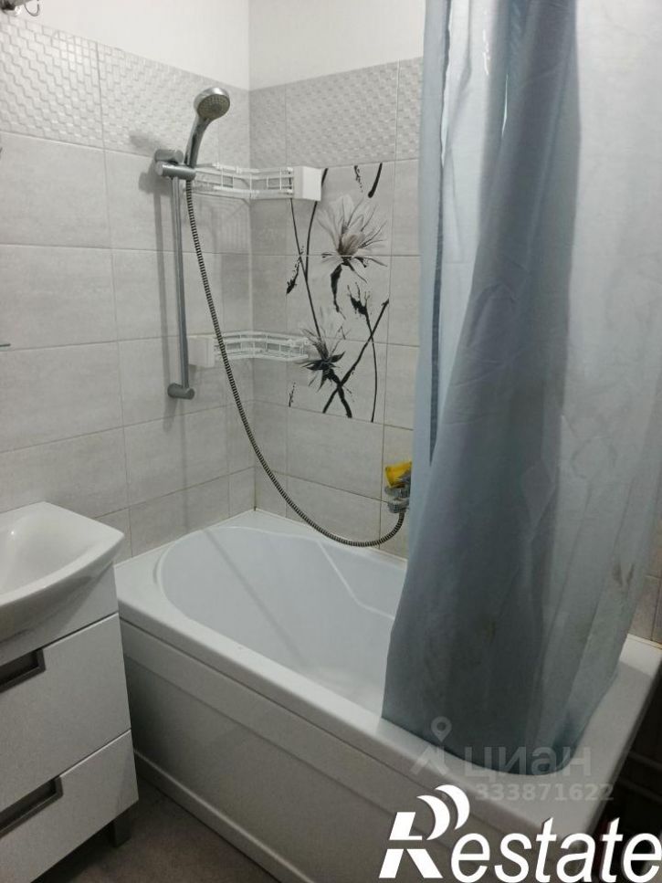 1-комн квартира улица Генерала Трошева, 11,  д. 11