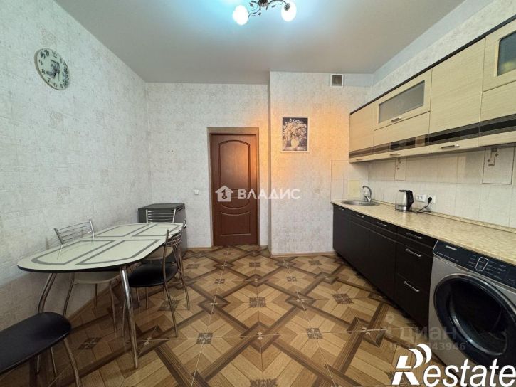 2-комн квартира улица Архитектора Петина, 12,  д. 12