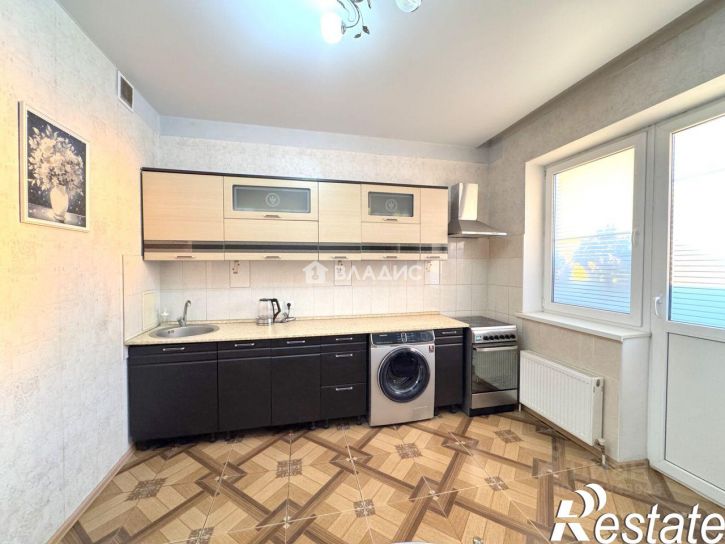 2-комн квартира улица Архитектора Петина, 12,  д. 12