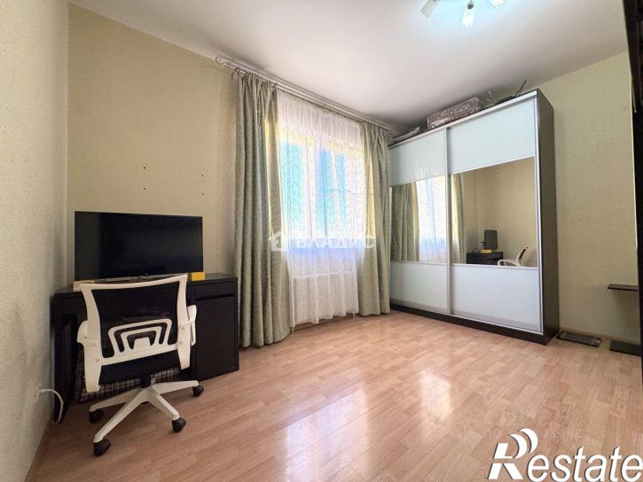 2-комн квартира улица Архитектора Петина, 12,  д. 12