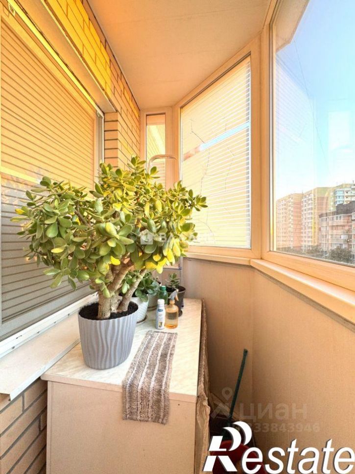 2-комн квартира улица Архитектора Петина, 12,  д. 12