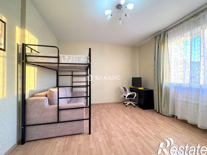 2-комн квартира улица Архитектора Петина, 12,  д. 12