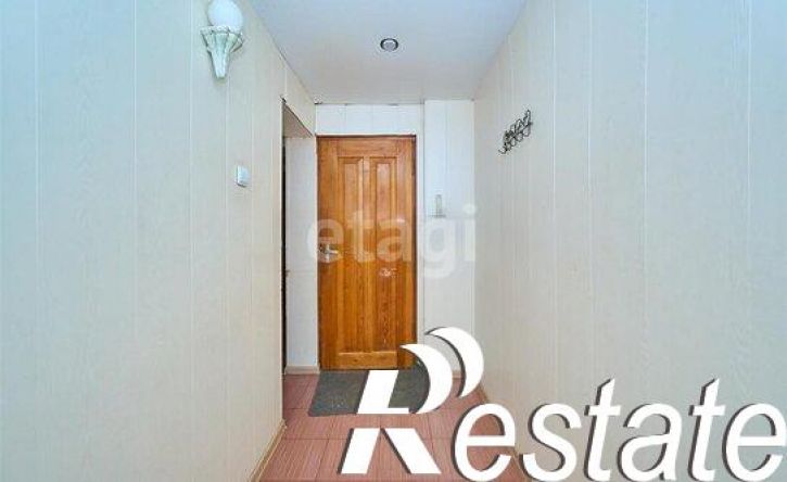 3-комн квартира улица Гидростроителей, 37,  д. 37