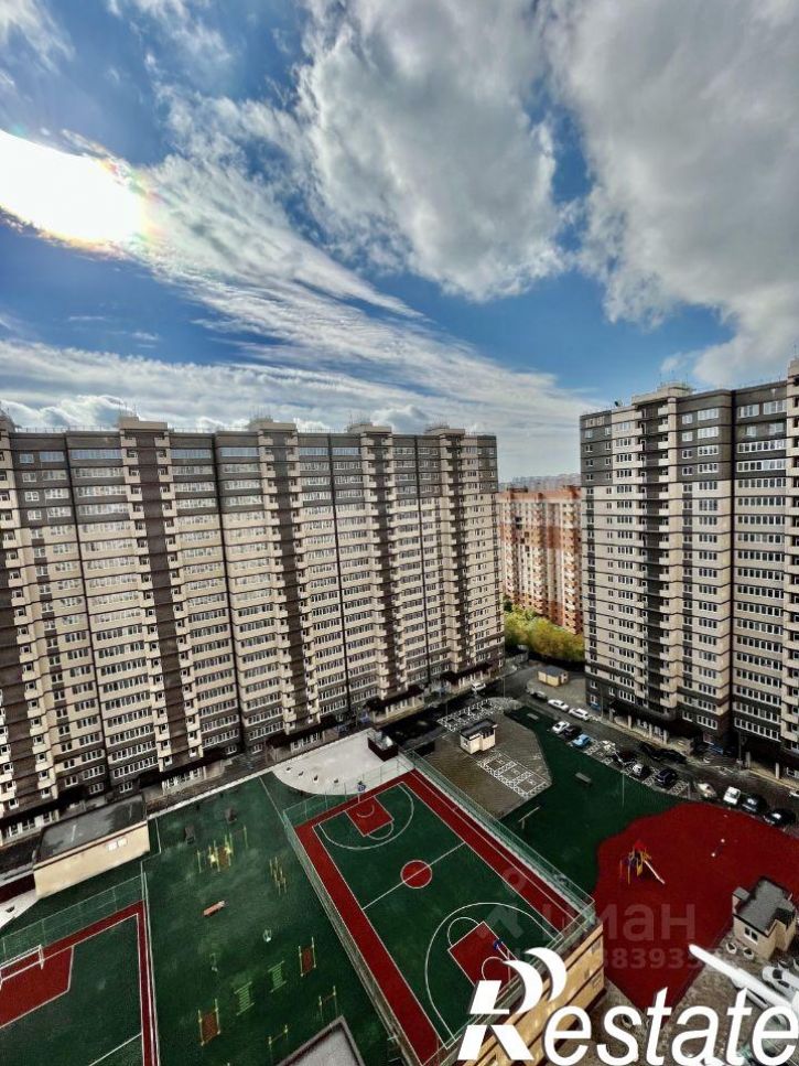 3-комн квартира Стахановская улица, 1/5 к3,  д. 1/5 к3
