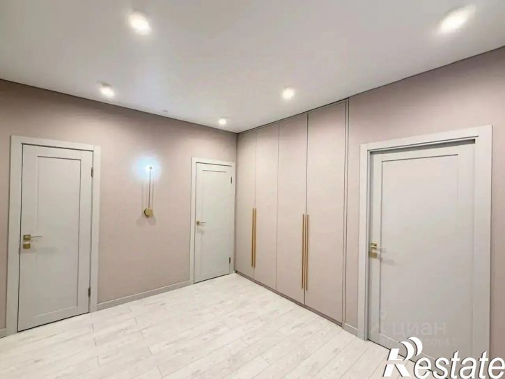 3-комн квартира улица Петра Метальникова, 40,  д. 40