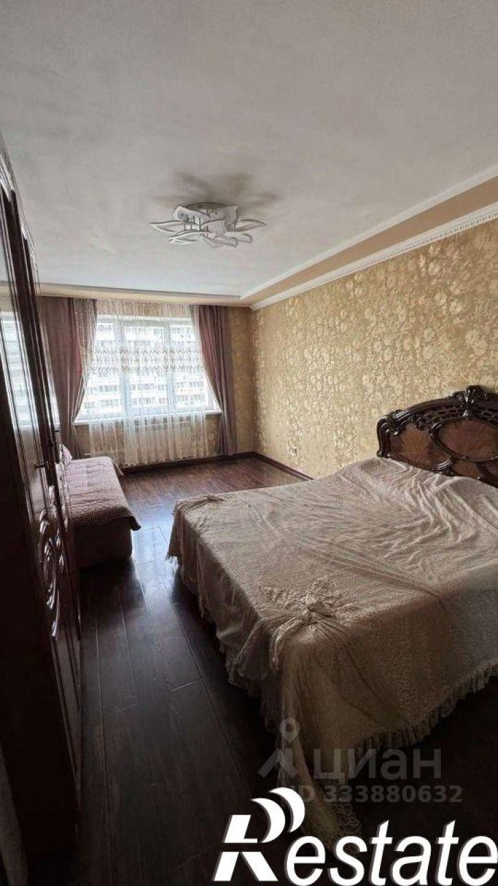 3-комн квартира улица Карякина, 22,  д. 22