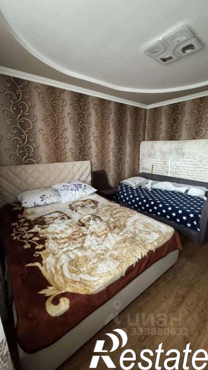 3-комн квартира улица Карякина, 22,  д. 22