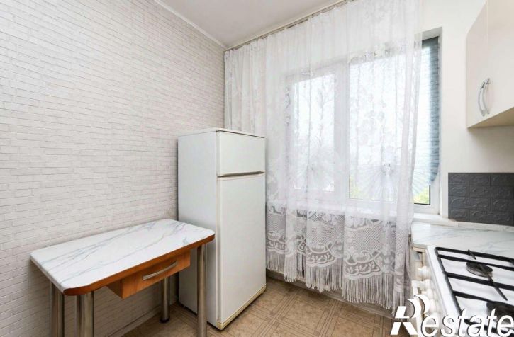 2-комн квартира улица Красных Партизан, 155,  д. 155