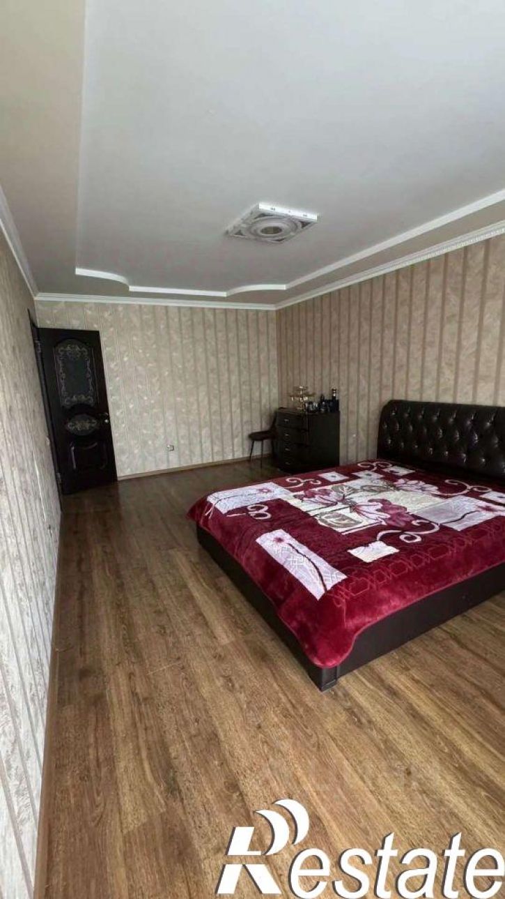 3-комн квартира улица Карякина, 22,  д. 22
