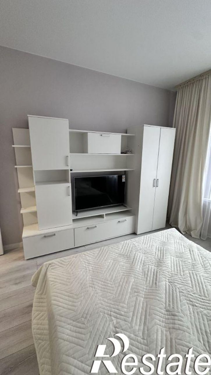 1-комн квартира улица имени Генерала Корнилова, 14 к1,  д. 14 к1