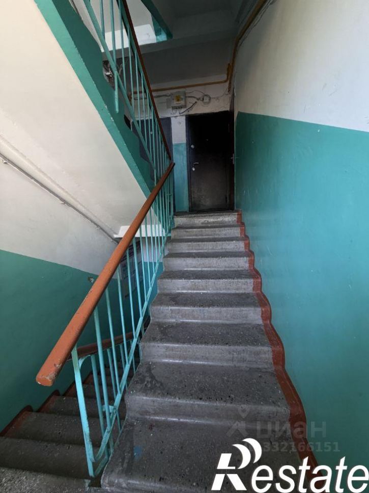 3-комн квартира Лазурная улица, 68,  д. 68