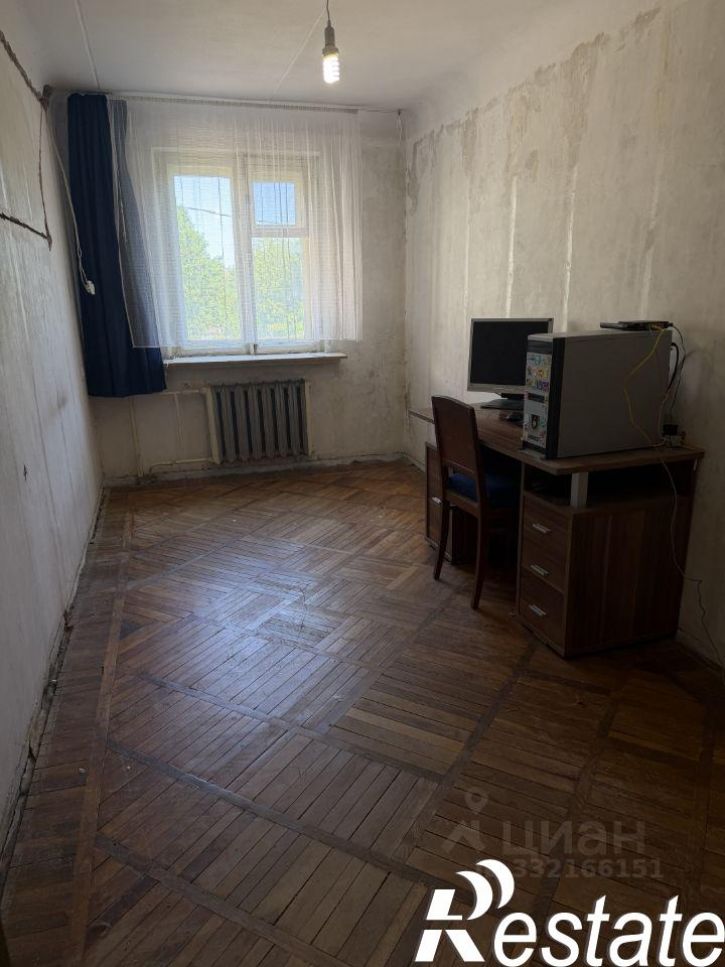 3-комн квартира Лазурная улица, 68,  д. 68