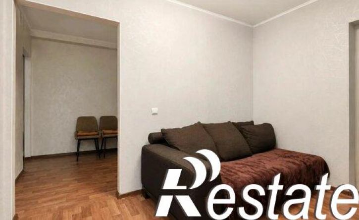 2-комн квартира улица Котлярова, 18,  д. 18