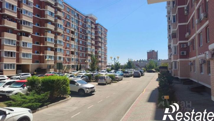 1-комн квартира улица Западный Обход, 42/3 к1,  д. 42/3 к1