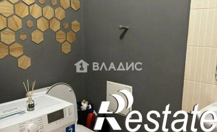 1-комн квартира улица имени Сергея Есенина, 84,  д. 84