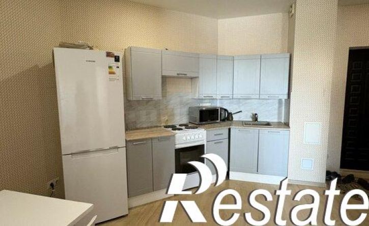 2-комн квартира Заполярная улица, 52,  д. 52