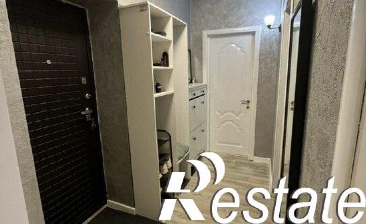 2-комн квартира Топольковый переулок, 13,  д. 13