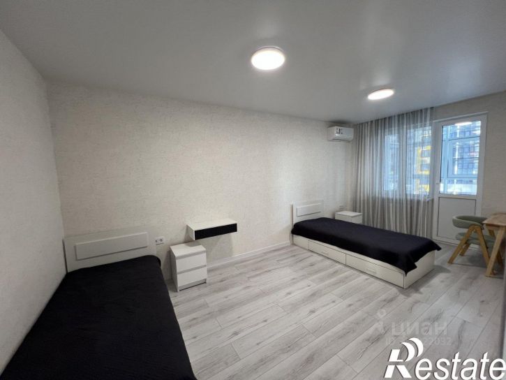2-комн квартира улица Валерия Гассия, 4/7 к3,  д. 4/7 к3