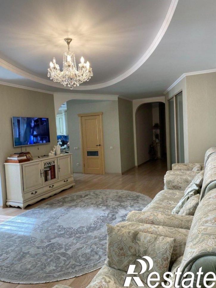 3-комн квартира Кожевенная улица, 26,  д. 26