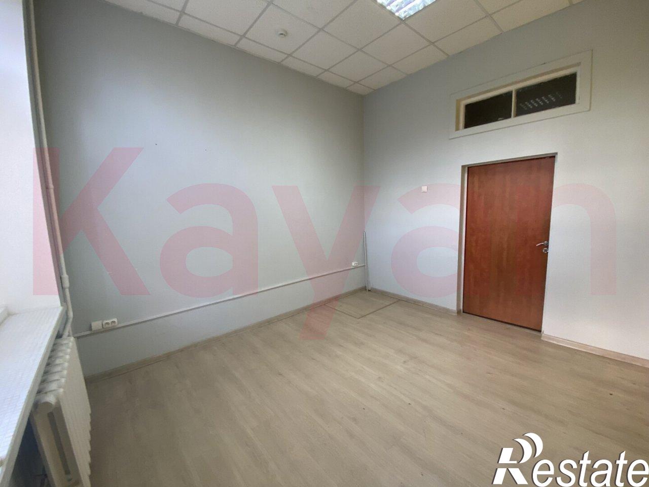 Сдать офис, помещение под офис за 13 135 рублей на Красная ул.