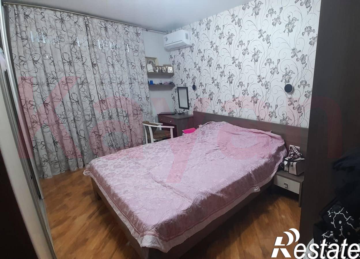 Купить квартиру за 9 800 000 рублей на Жлобы ул.