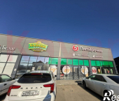 торговое помещение 752 кв м им. Писателя Неподобы В.П. ул.