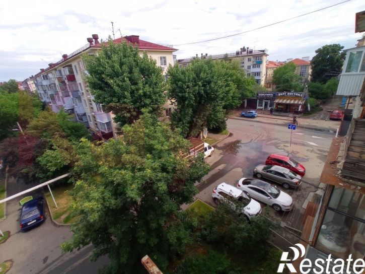 3-комн квартира им. Тургенева ул.