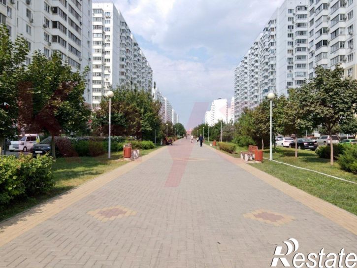 3-комн квартира им. Котлярова Н.С. ул.