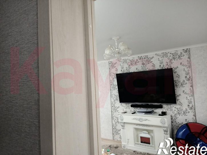 4-комн квартира Симферопольская ул.