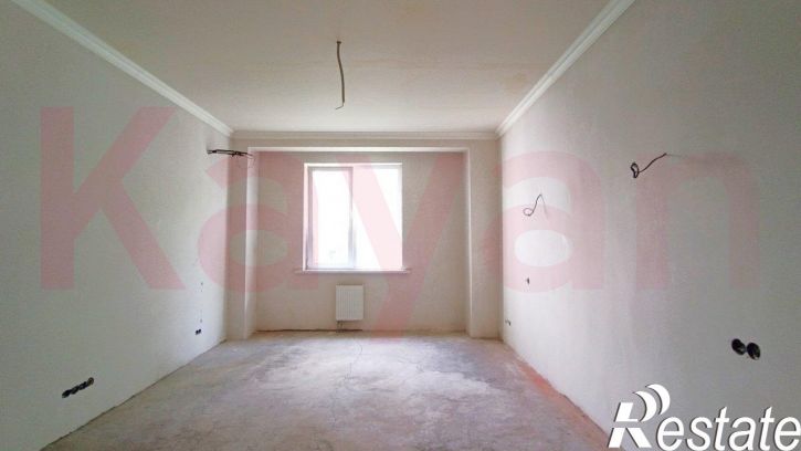 3-комн квартира им. Красина ул.