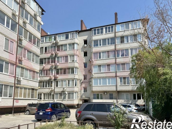 1-комн квартира Защитников Отечества ул.