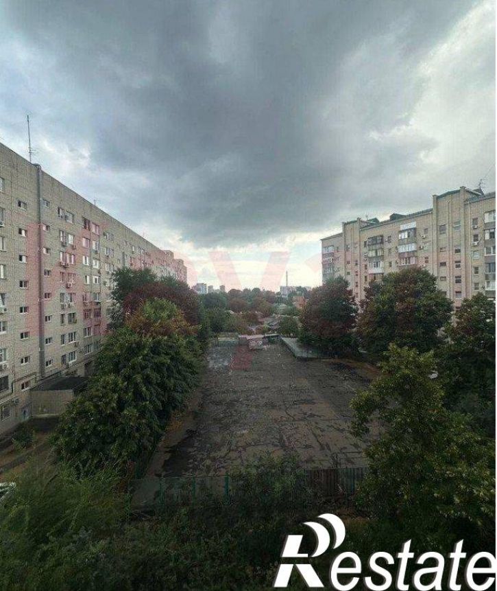 2-комн квартира им. Стасова ул.