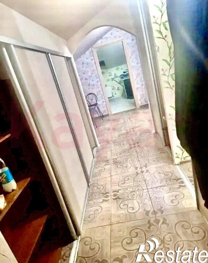 2-комн квартира Защитников Отечества ул.