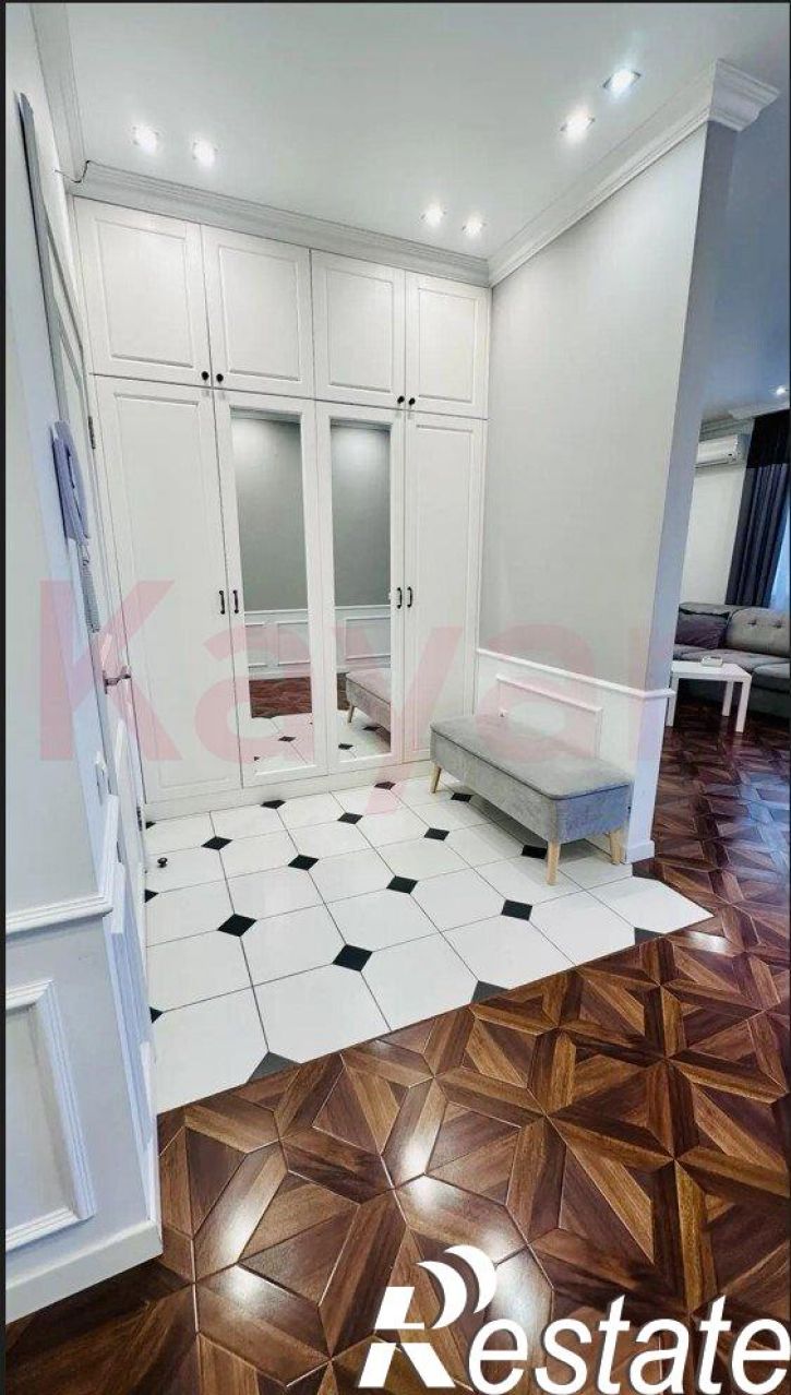 3-комн квартира им. Федора Лузана ул.