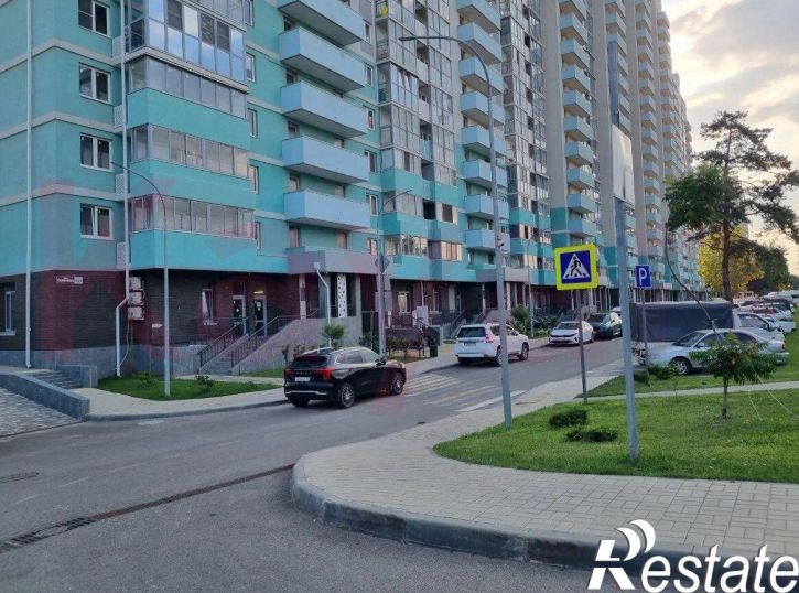 2-комн квартира им. Селезнева ул.