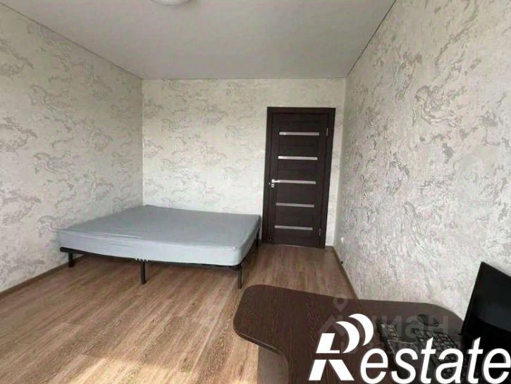2-комн квартира улица Западный Обход, 65 к1,  д. 65 к1
