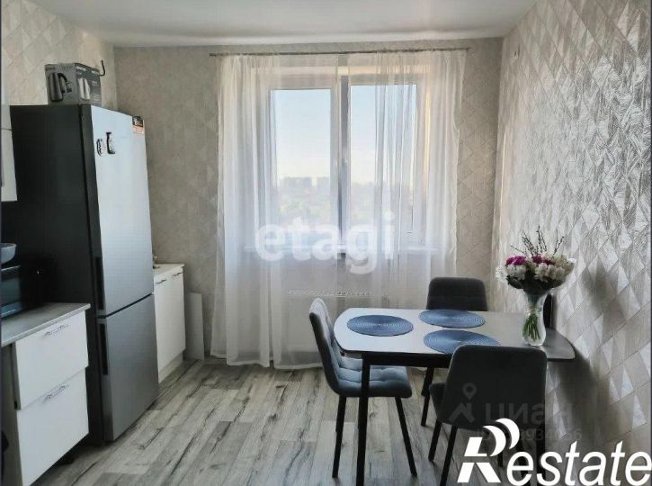 2-комн квартира Домбайская улица, 10,  д. 10