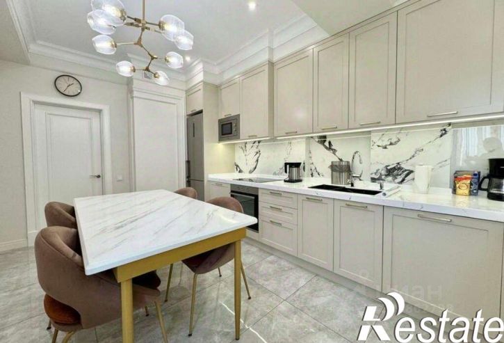 3-комн квартира Российская улица, 72/4,  д. 72/4