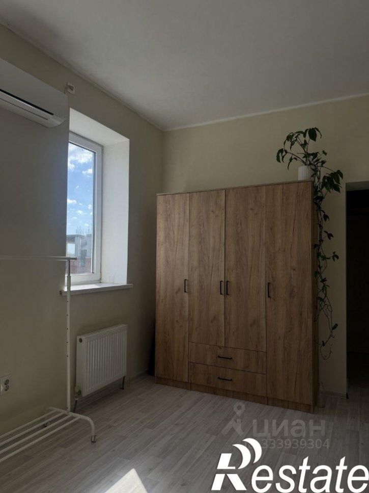 1-комн квартира улица Генерала Петрова, 25,  д. 25