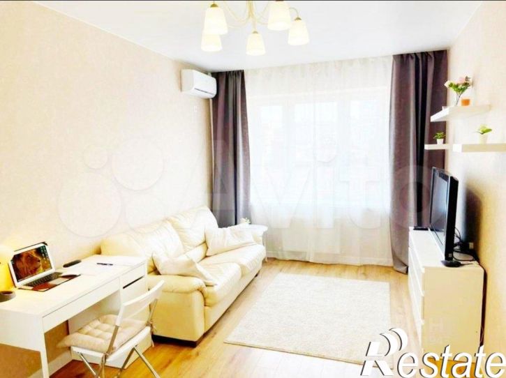1-комн квартира Домбайская улица, 57,  д. 57
