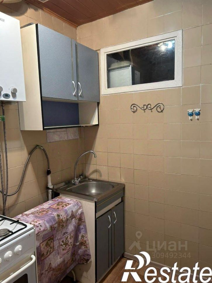 2-комн квартира улица Селезнёва, 92,  д. 92