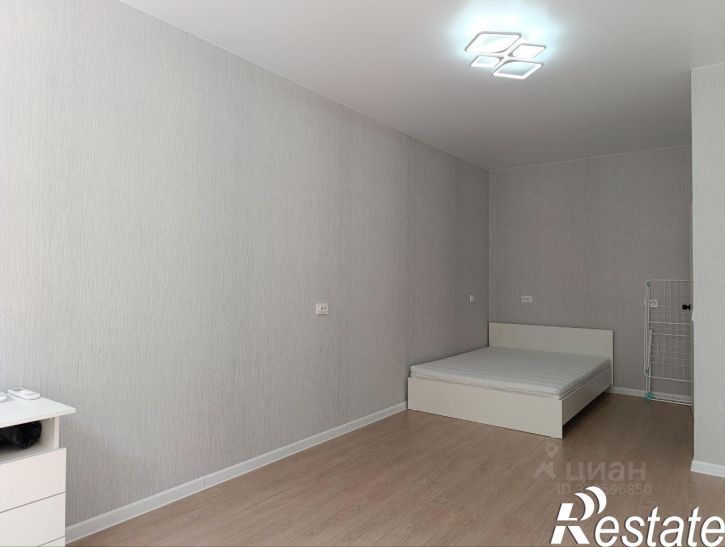 1-комн квартира улица Лётчика Позднякова, 2 к24,  д. 2 к24