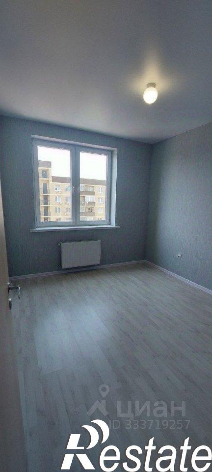 3-комн квартира улица Лётчика Позднякова, 2 к17,  д. 2 к17